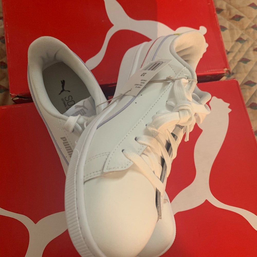 Puma - Picture 6 of 6